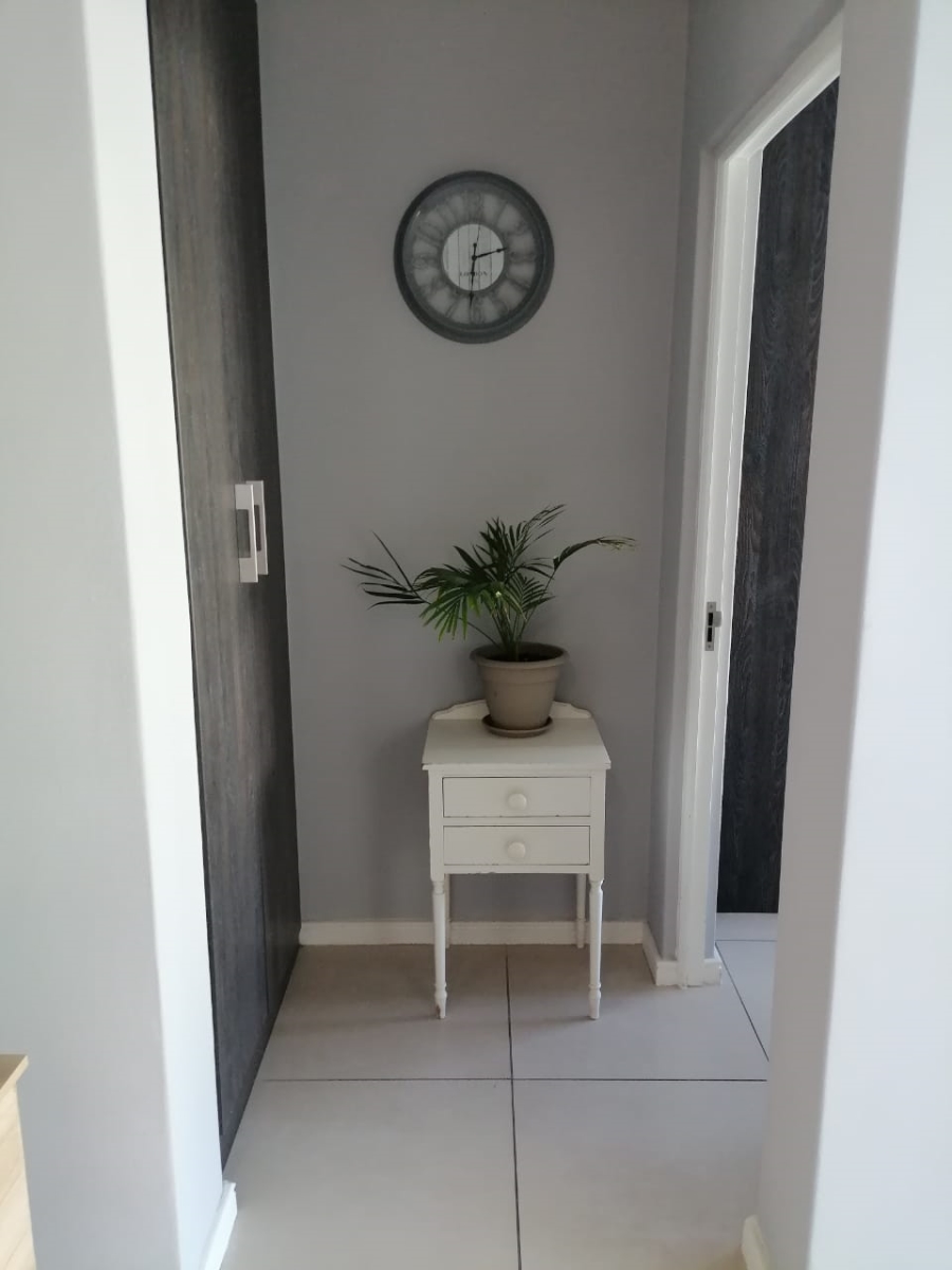 To Let 3 Bedroom Property for Rent in De Velde Western Cape